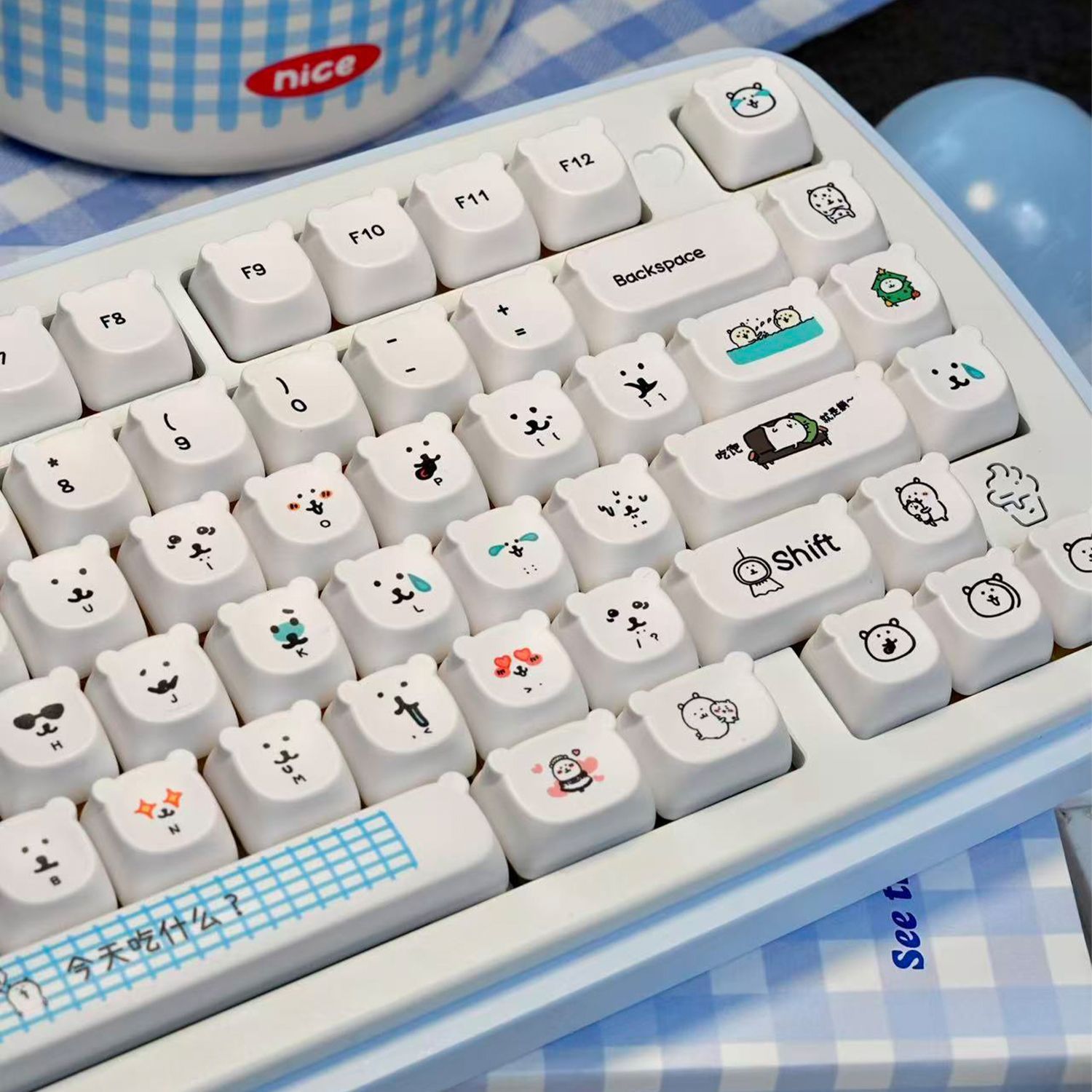 Gaming Accessories Aesthetic - أغطية مفاتيح PBT بتصميم دب كرتوني