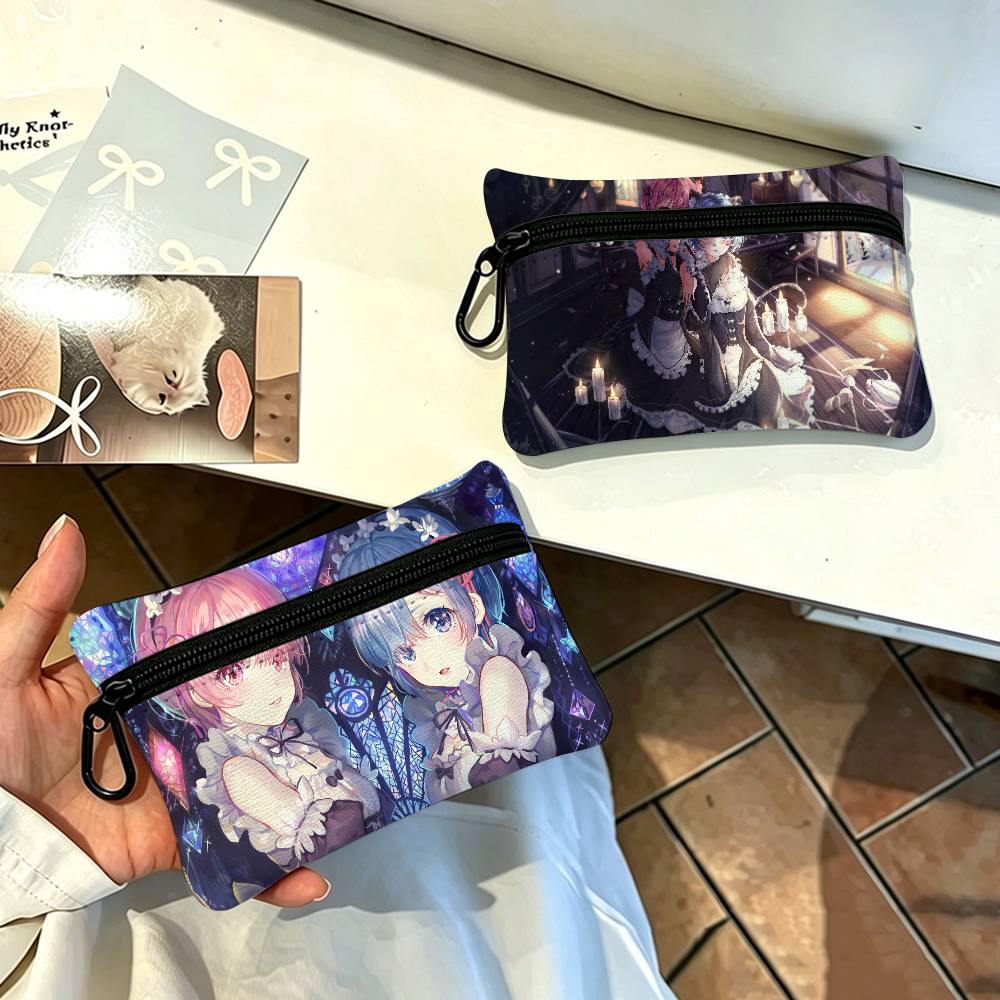 محفظة أكسفورد للعملات المعدنية - مراجعة Gaming Accessories Shop وسعره